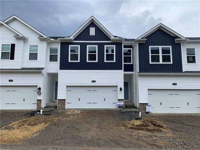 Townhouse for sale in Harmony, Pennsylvania