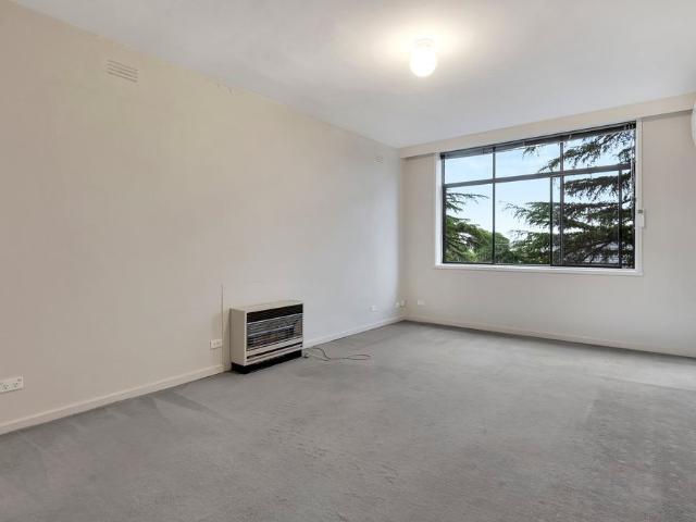 Apartment for rent in Kew, Melbourne