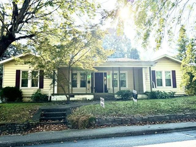 House for sale in Madisonville, Kentucky