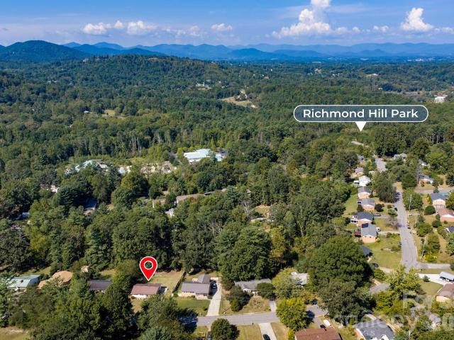 House for sale in Asheville, Buncombe County