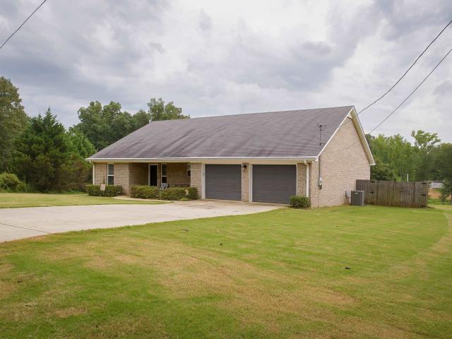 House for sale in Muscle Shoals, Alabama