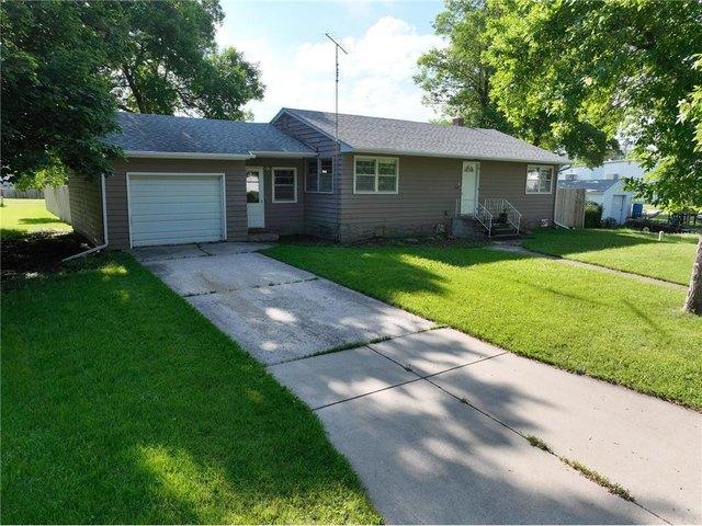 House for sale in Bird Island, Minnesota