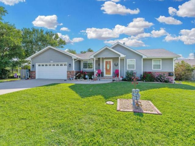 House for sale in Goddard