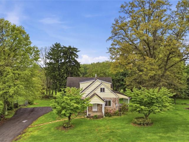 House for sale in Prospect, Pennsylvania