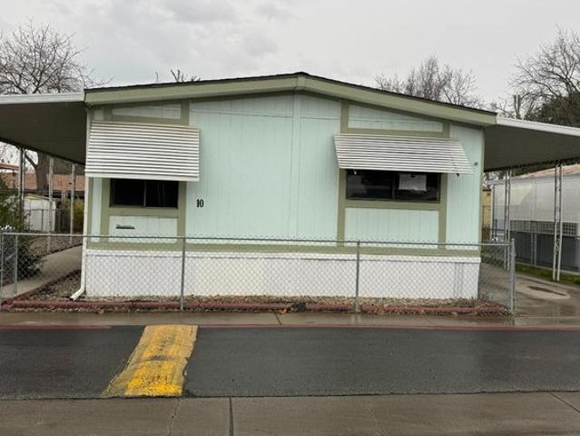 House for sale in Kerman, California