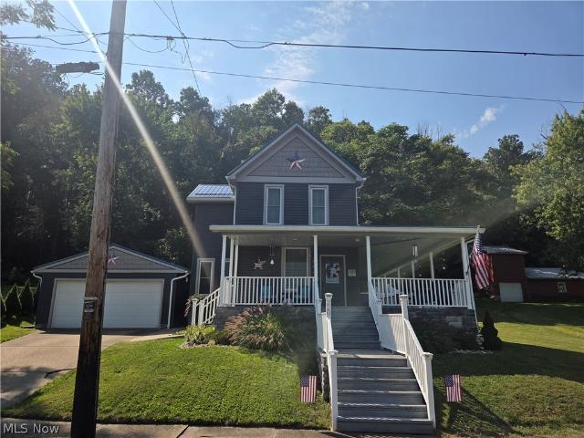 House for sale in Uhrichsville, Ohio