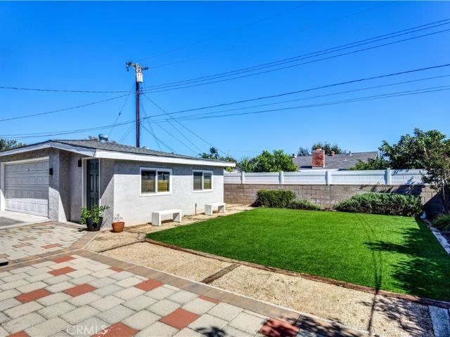 House for sale in Des Moines, La Habra
