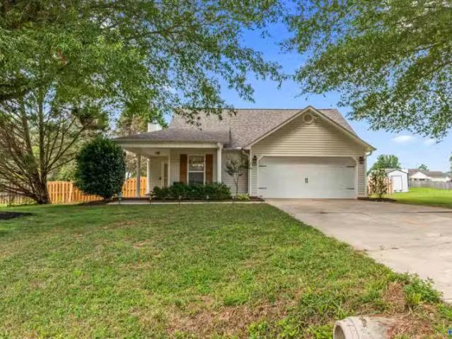 House for rent in Huntsville House for rent in Huntsville