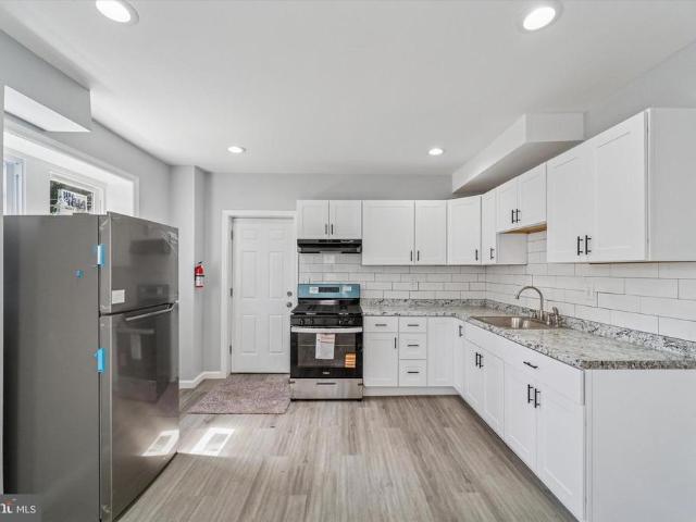 Townhouse for sale in Trenton