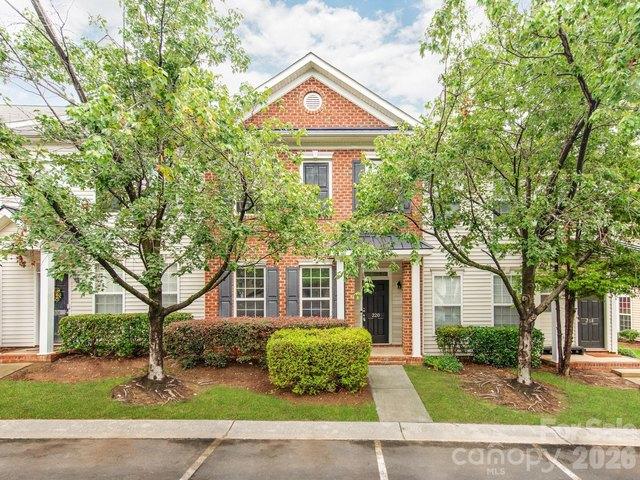 Townhouse for sale in Fort Mill, South Carolina