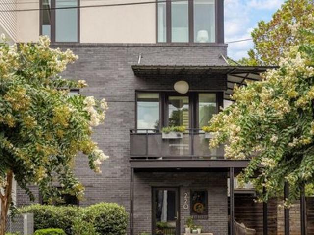 Townhouse for sale in Atlanta, Georgia
