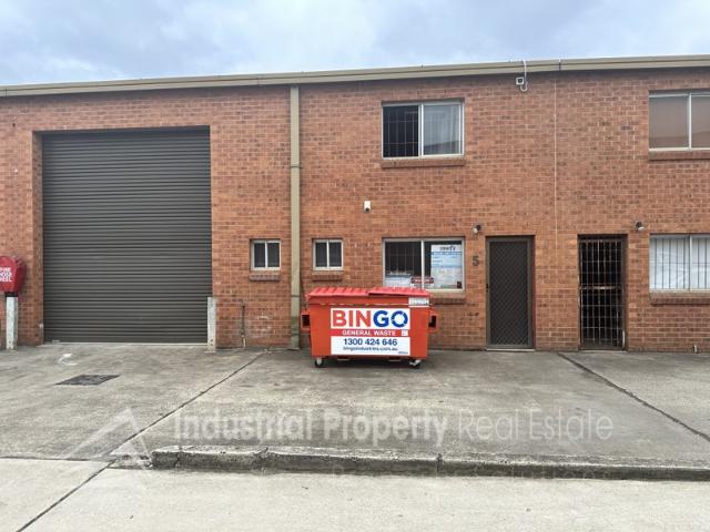Warehouse for rent in Wetherill Park, Sydney