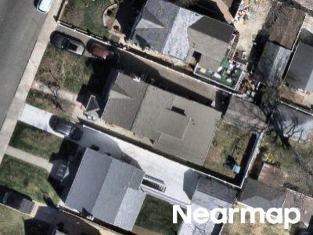 House for sale in Queens, Arverne