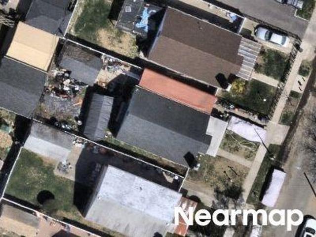 House for sale in Queens, Arverne