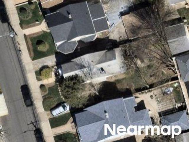 House for sale in Queens, Arverne