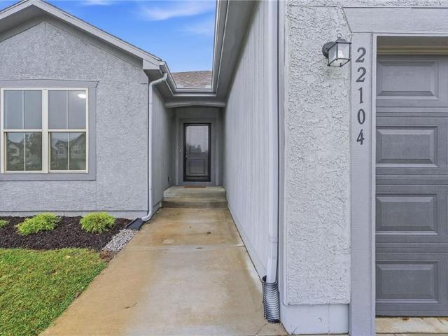 House for sale in Setter's Pointe, Peculiar