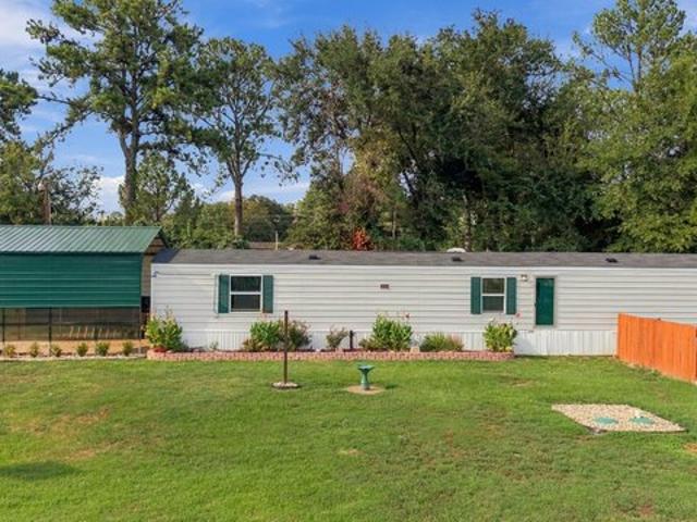 House for sale in Frankston, Texas