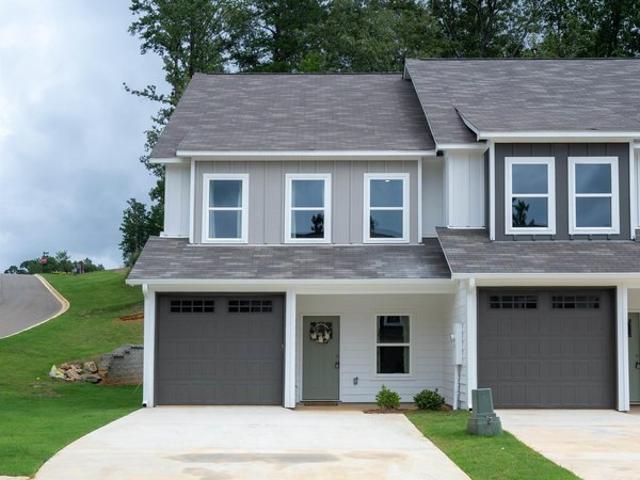 Townhouse for sale in Woodstock, Alabama