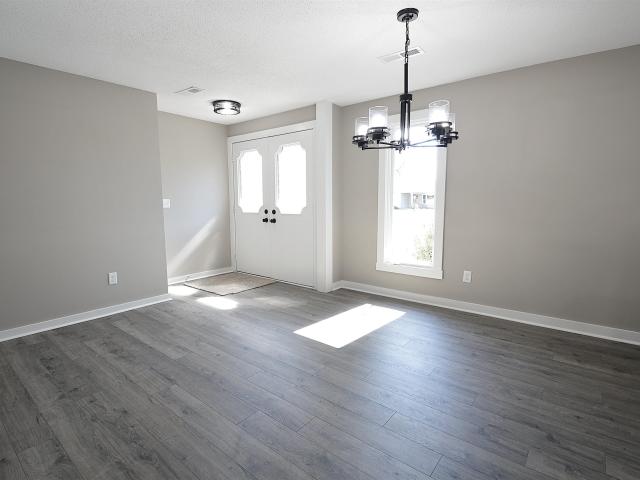 House for sale in Woodburn, Allen County