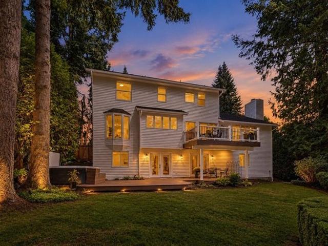 House for sale in Hampton Woods, Sammamish