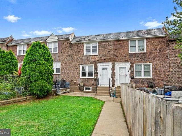 Townhouse for sale in Delco, Pennsylvania