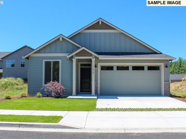 House for sale in La Center, Clark County