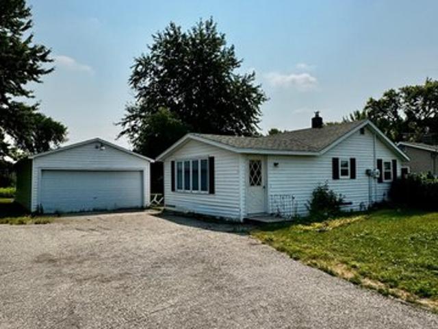 House for sale in Mahnomen, Minnesota