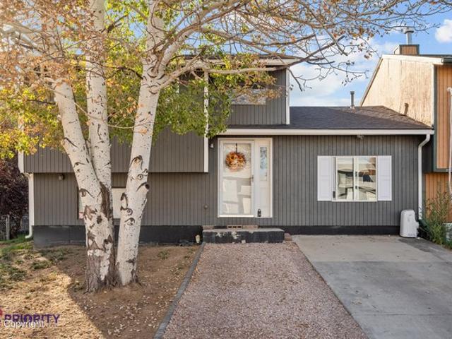 Townhouse for sale in 4-J, Gillette