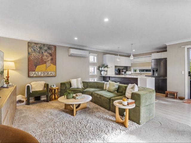 Apartment for rent in Miami, Gold Coast City