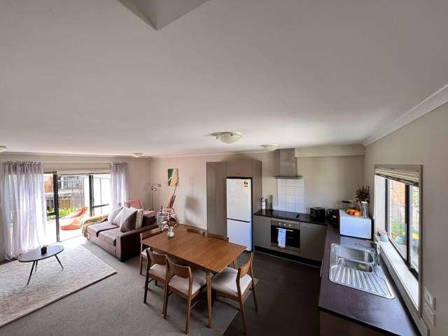 Townhouse for rent in Rapanui