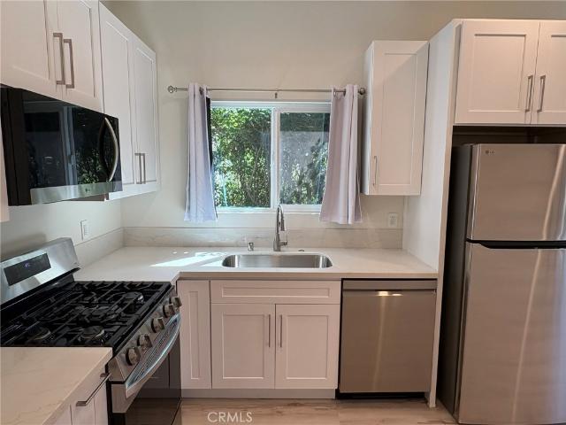 Property for rent in Woodland Hills-Warner Center Neighborhood Council District, Canoga Park