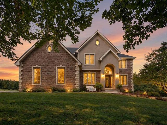 House for sale in Basehor, Leavenworth County