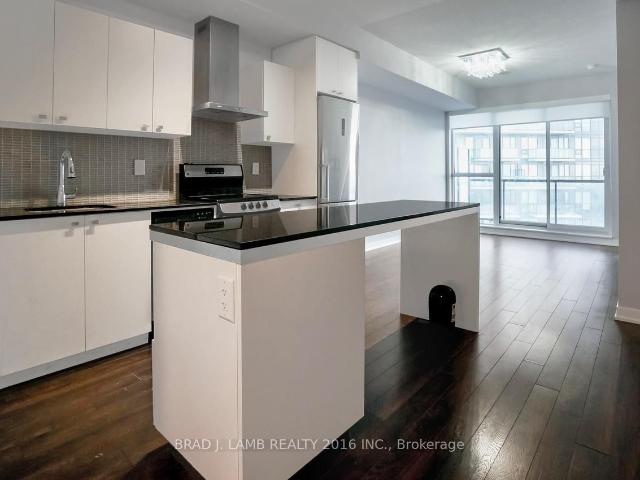 Condo for sale in Toronto, Golden Horseshoe