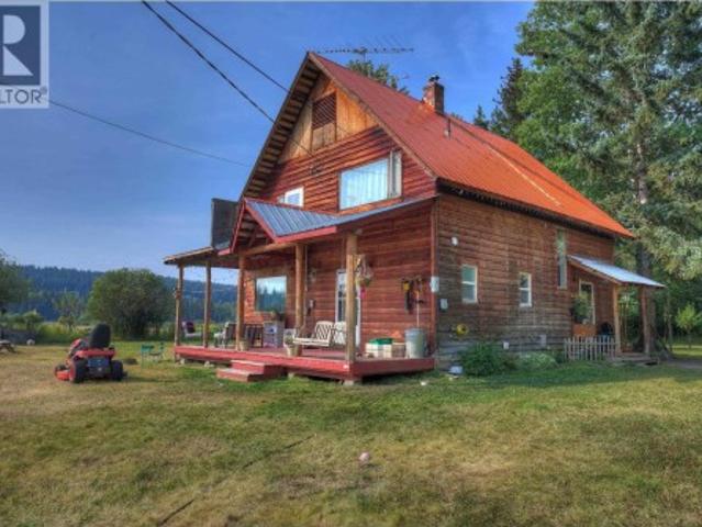 House for sale in Ochiltree, British Columbia