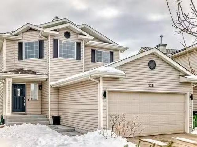 House for sale in Wedgewood, Alberta
