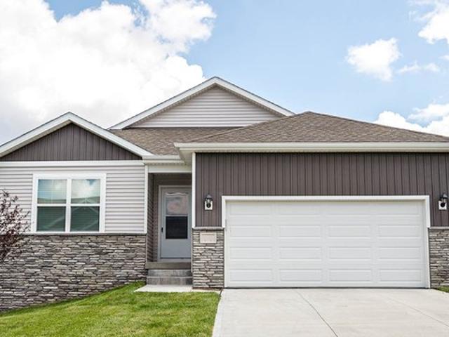 House for sale in Indianola, Iowa