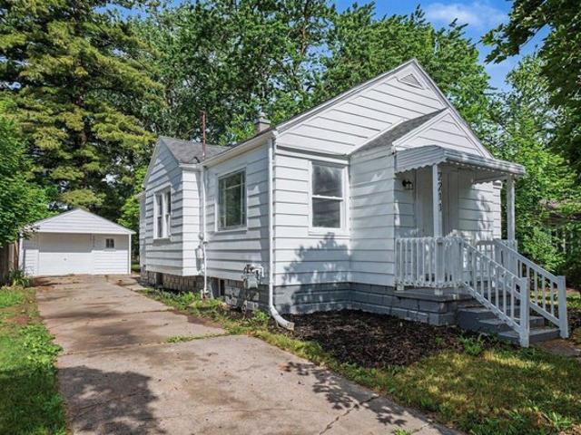 House for sale in Carrollton, Michigan