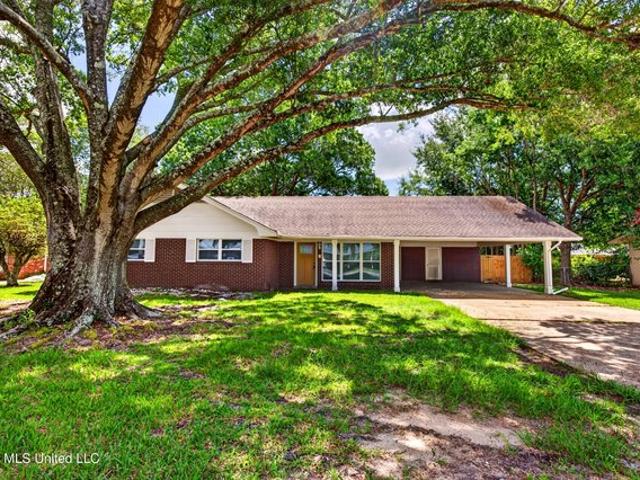 House for sale in Biloxi, Mississippi
