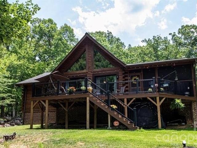House for sale in Davidson, North Carolina