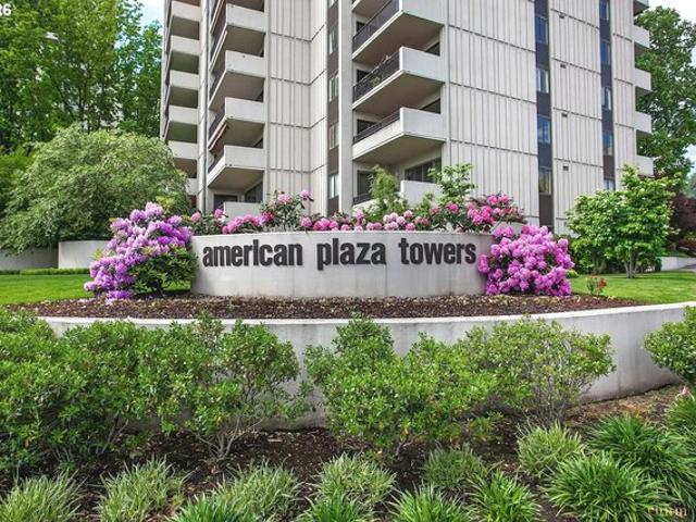 Condo for sale in Oregonia