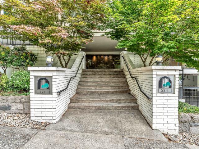 Condo for sale in Oregonia
