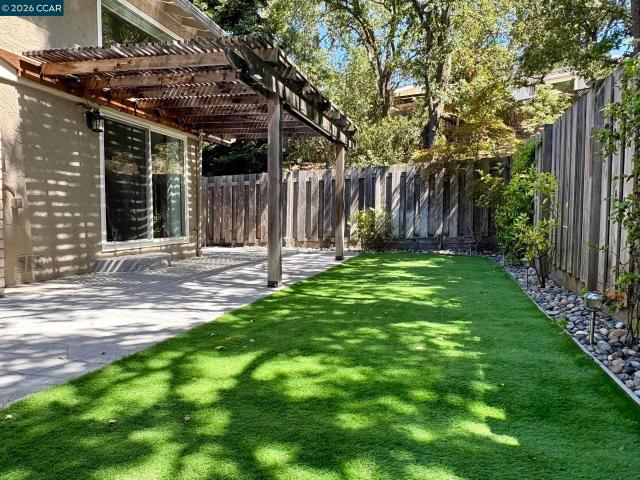 Townhouse for sale in Walnut Creek, California