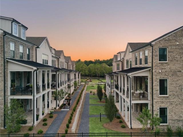 Townhouse for sale in Brookhaven, DeKalb County