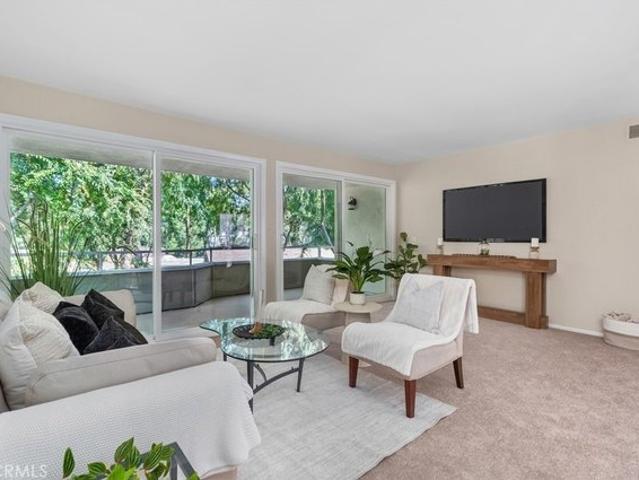 Condo for sale in Laguna Hills, California