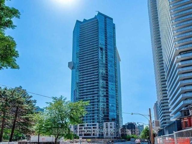 House for rent in Toronto Centre, Toronto