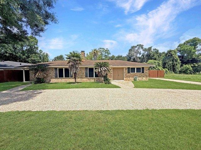 House for sale in Jefferson, Texas