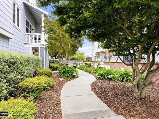 Condo for sale in Richmond, California