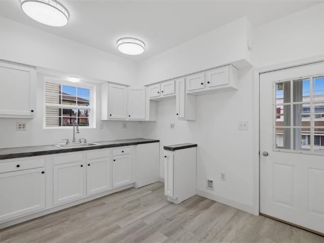 House for sale in Natrona Heights, Pennsylvania