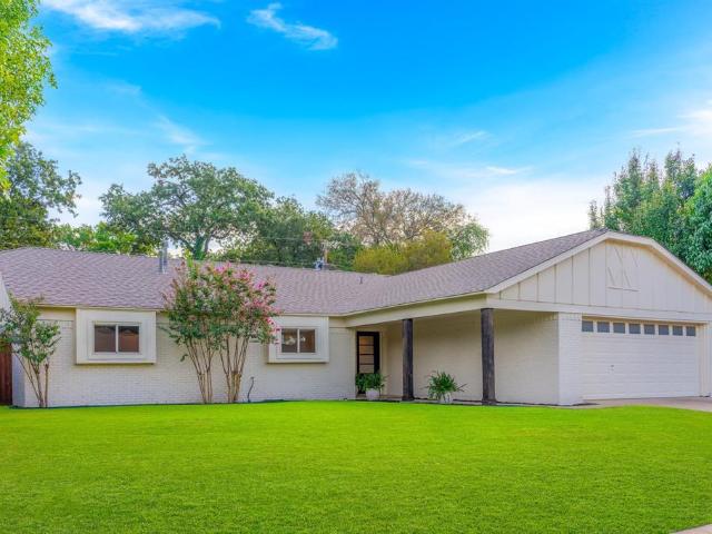 House for sale in Hurst, Texas