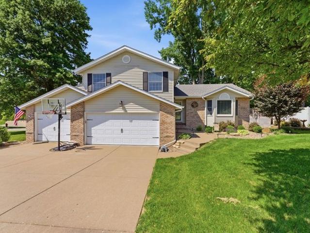 House for sale in Port Byron, Illinois